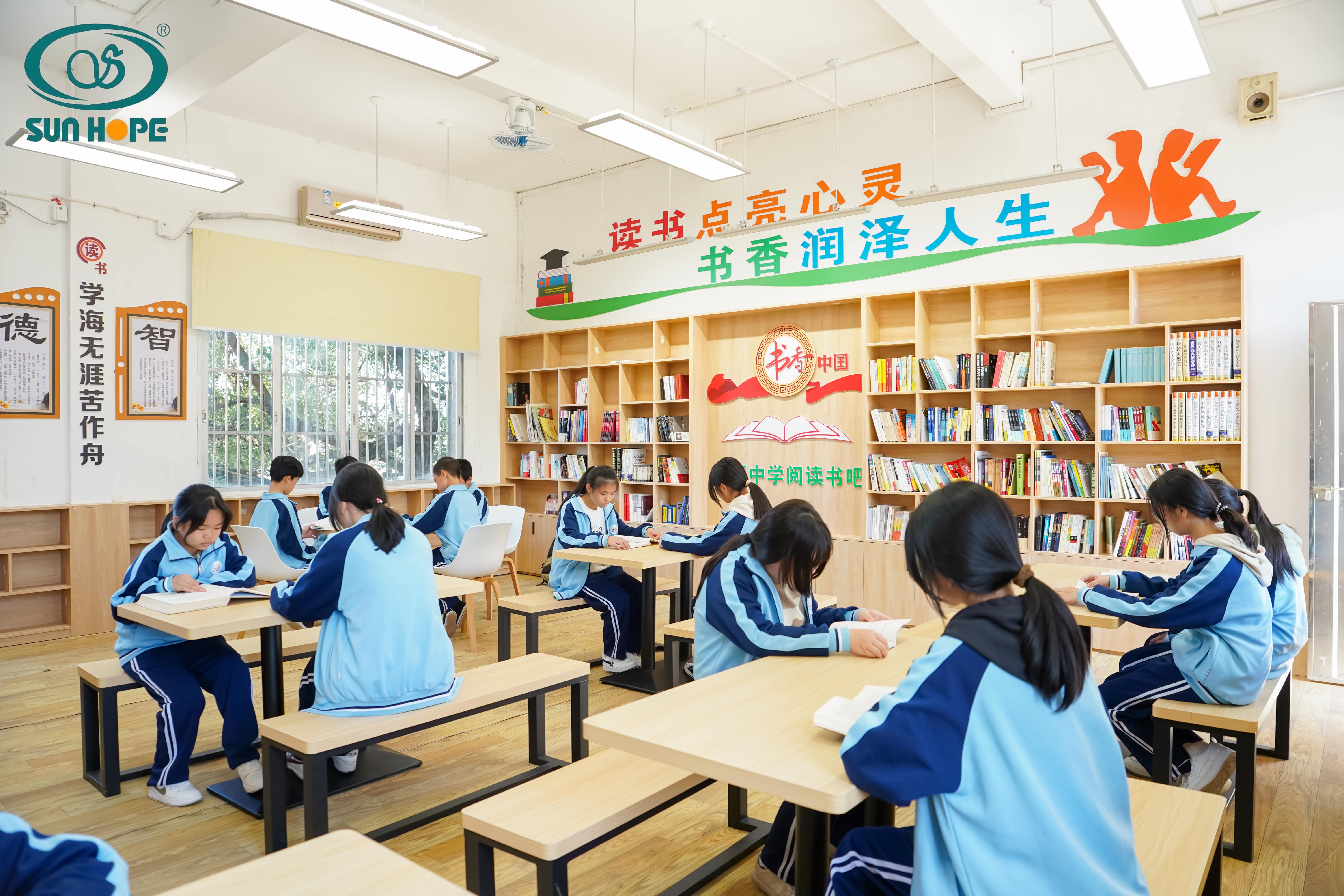 天津高校大学生记者走进星空在线手机版(大中国区)公益小学开展“书香悦读,筑梦成长”活动 天津高校大学生记者走进星空在线手机版(大中国区)公益小学开展“书香悦读,筑梦成长”活动